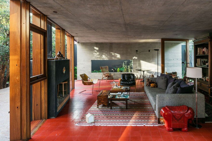 Brutalist-Inspired Concrete House in Sao Paulo by UNA Arquitetos 4