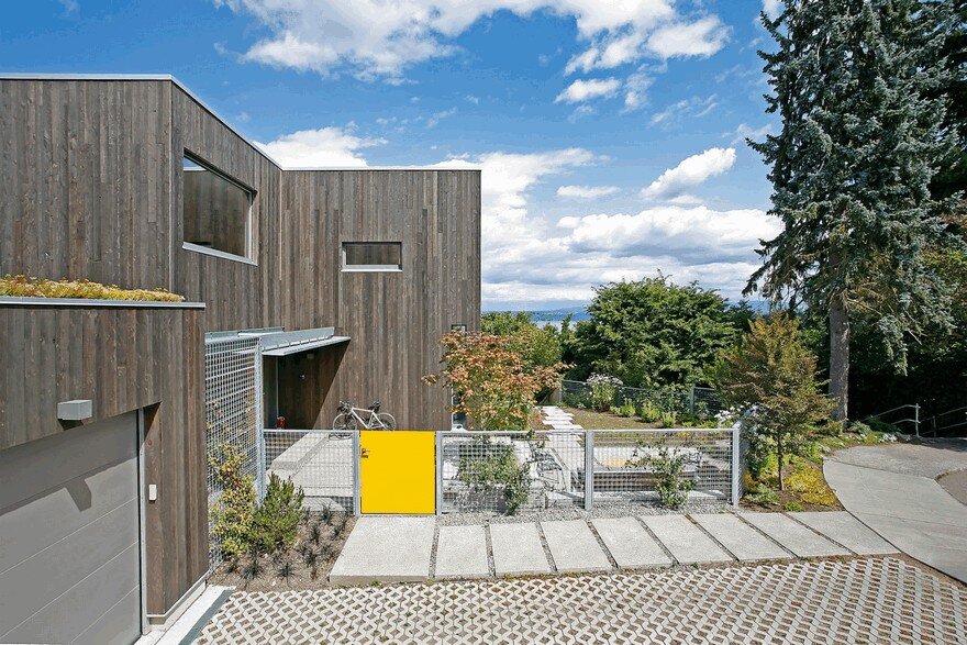 Energy Efficient Home Built on a Steep Slope Lot with Sweeping Views of Lake Washington 1