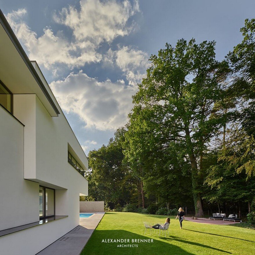 Haus am Wald Residence in Stuttgart / Alexander Brenner Architects 3