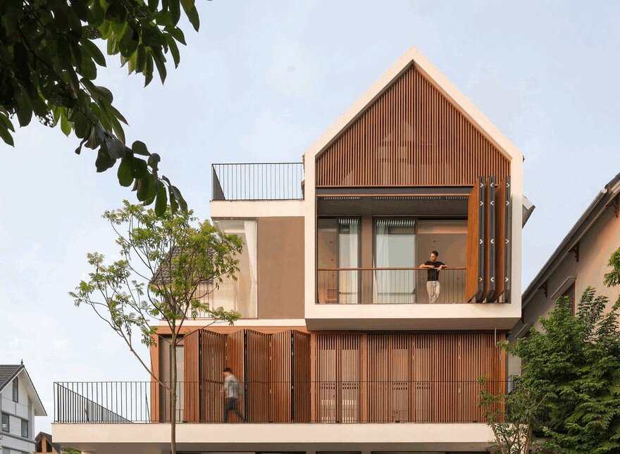 Modern Villa Maximizes Light and Space in Vietnam