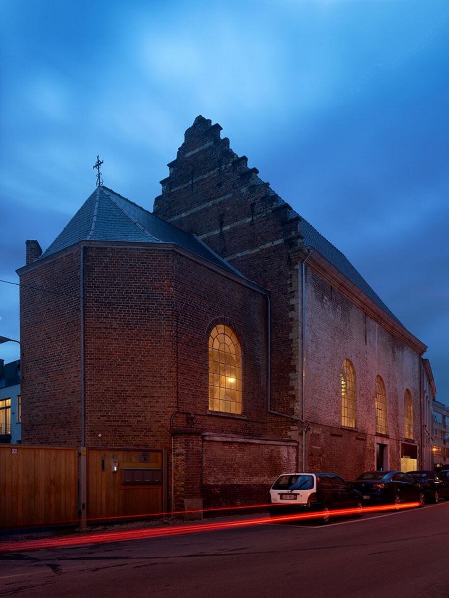 Old Chapel in Belgium Transformed into Office Space