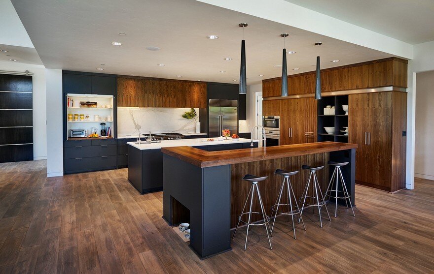 Sandhill Crane Residence by Garrison Hullinger Interior Design 6