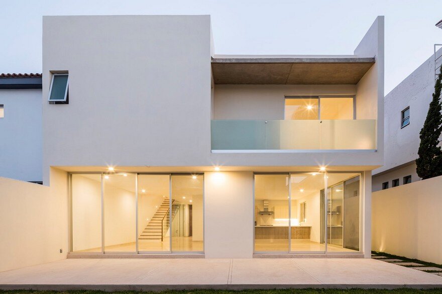 Valle House in Mexico by SVM Arquitectos 2