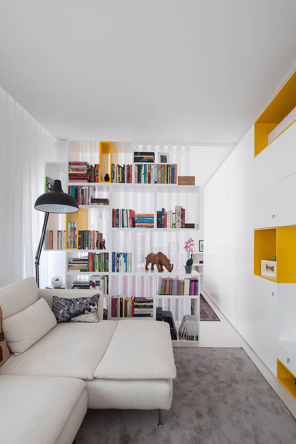 Inspiring Apartment Rehabilitation in Portugal by Spaceworkers 2