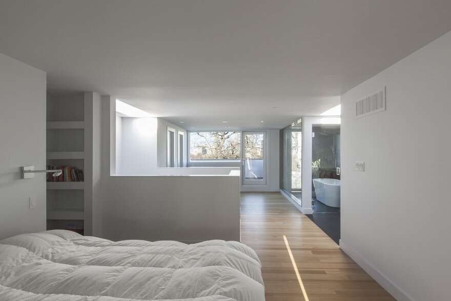 Instar House: Minimalist Three-Storey Home by Atelier RZLBD 7
