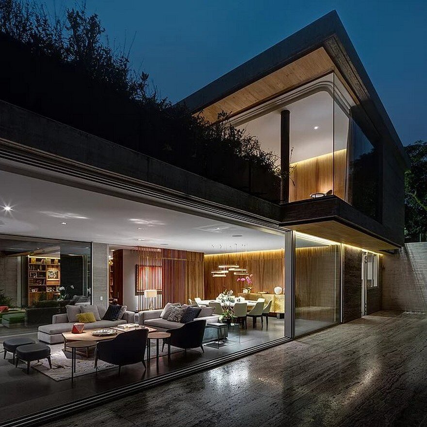 Modern Mexican Home Celebrates Indoor-Outdoor Lifestyle 19