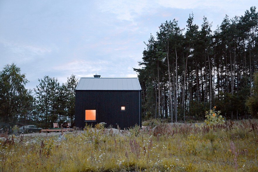 Off-Grid Cottage in the Polish Countryside 9