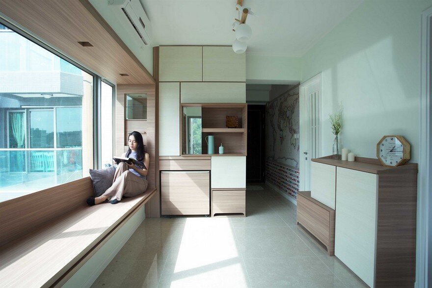 Adjustable Wooden Furniture Maximizes Small Apartment in Hong Kong