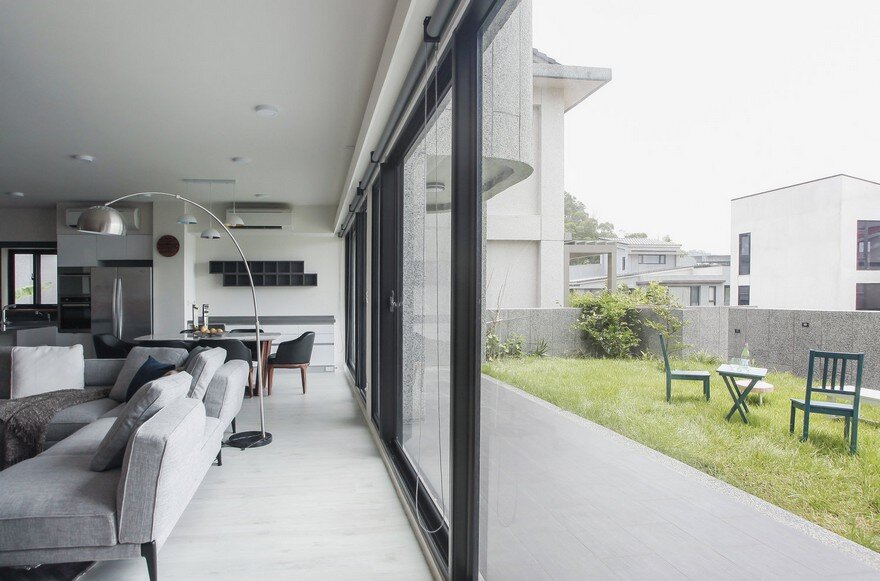 Brutalist-Style House in Northern Taiwan, Yuan Architects 6