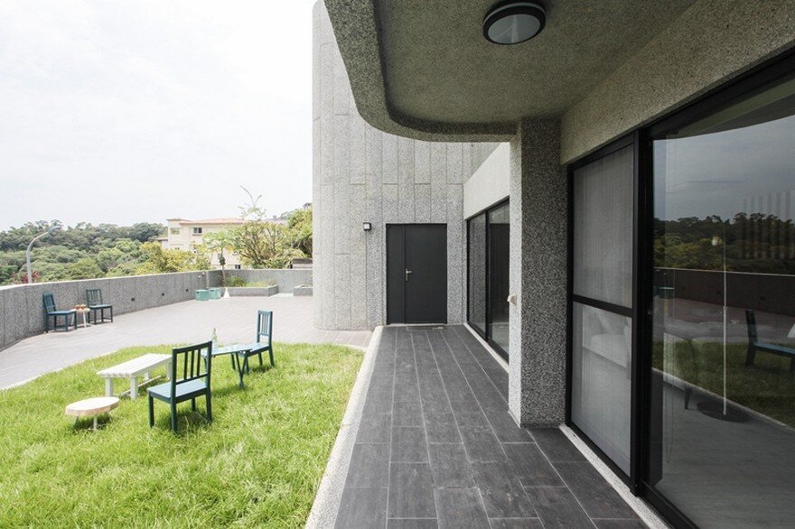 Brutalist-Style House in Northern Taiwan, Yuan Architects 5
