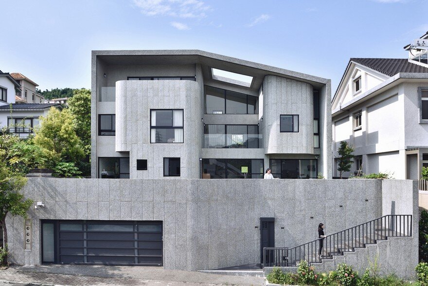 Brutalist-Style House in Northern Taiwan, Yuan Architects 2