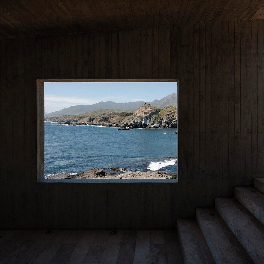 Chilean Concrete Residence Adorning a Steep Slope: Bahia Azul House 16