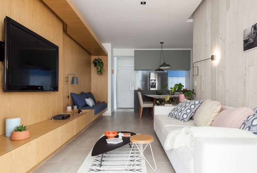 Guaruja Flat Refurbished by Estudio BRA for a Retired Couple 4