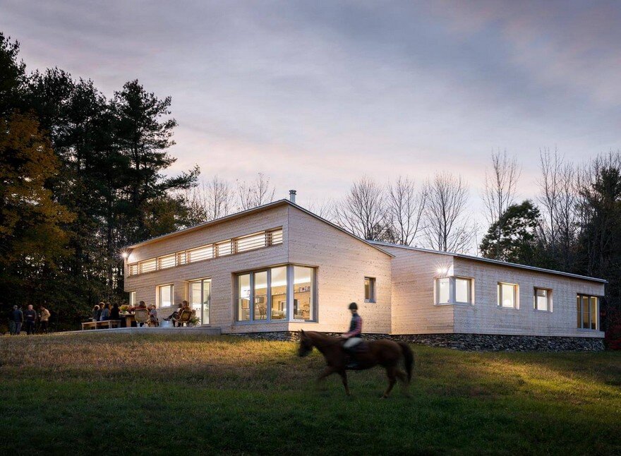 Maine Rural Modern, GO Logic Architecture 10