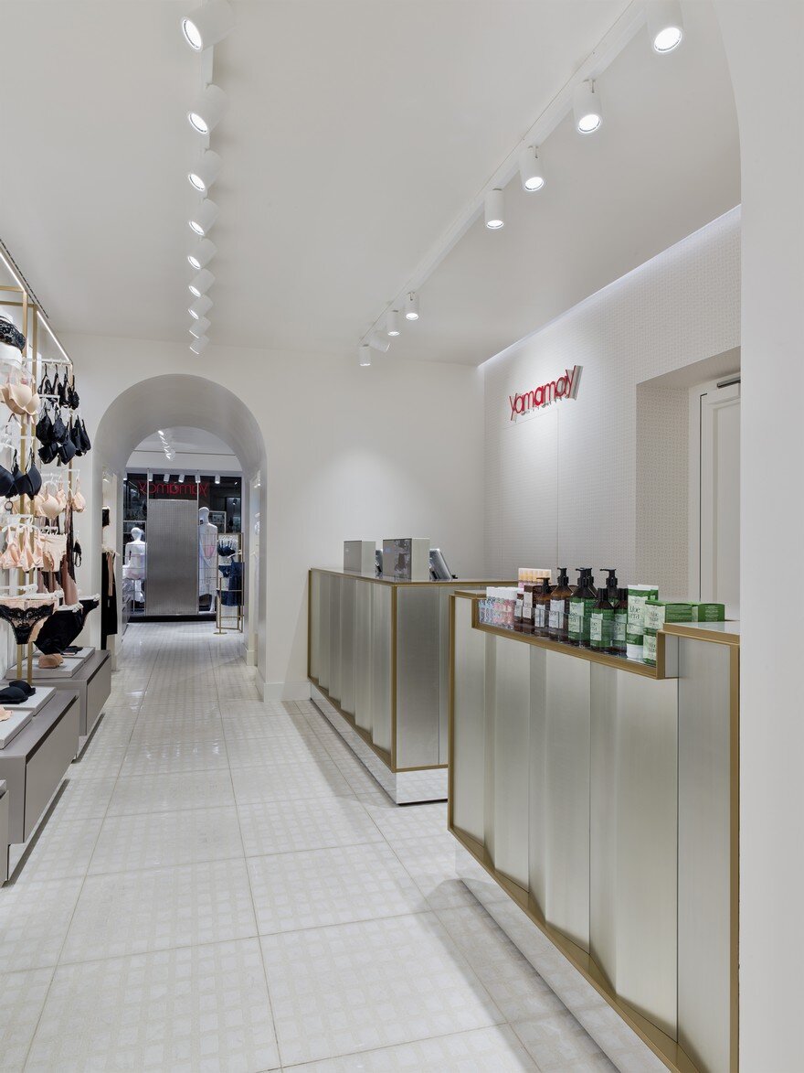 Piuarch Designs the New Yamamay Concept Store 1