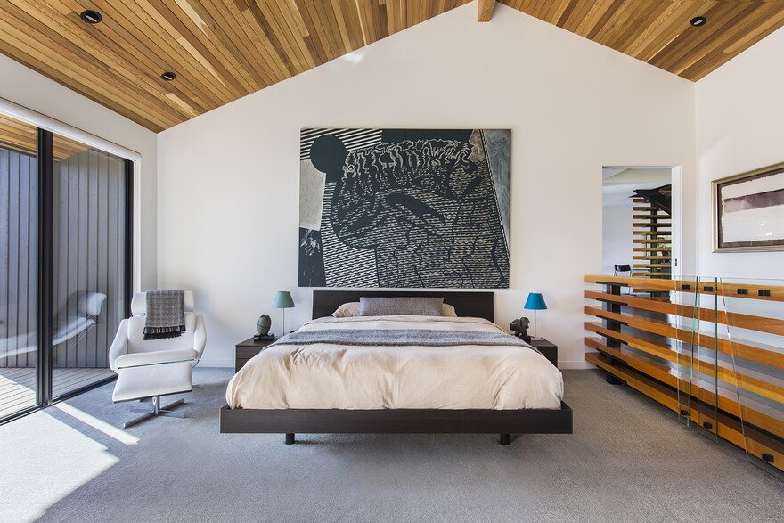 Redmond Ranch Gets Three Modern Additions and Stylish Interiors 11