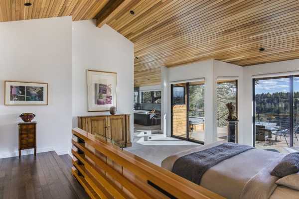 Redmond Ranch Gets Three Modern Additions and Stylish Interiors