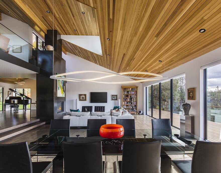 Redmond Ranch Gets Three Modern Additions and Stylish Interiors 6