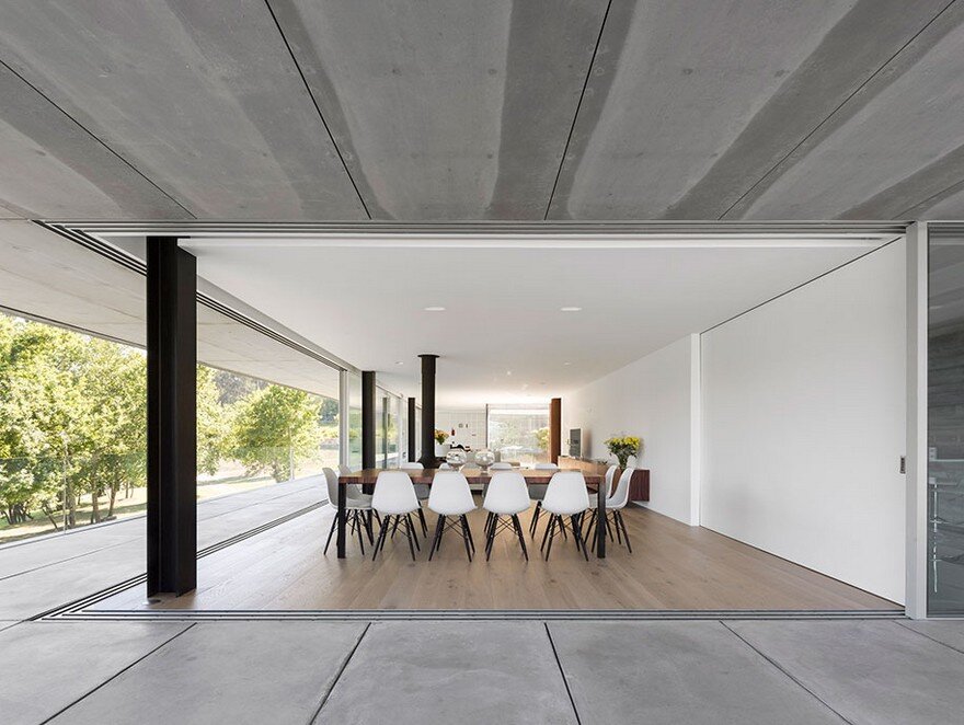 Sambade House in the Portuguese Countryside by Spaceworkers 5