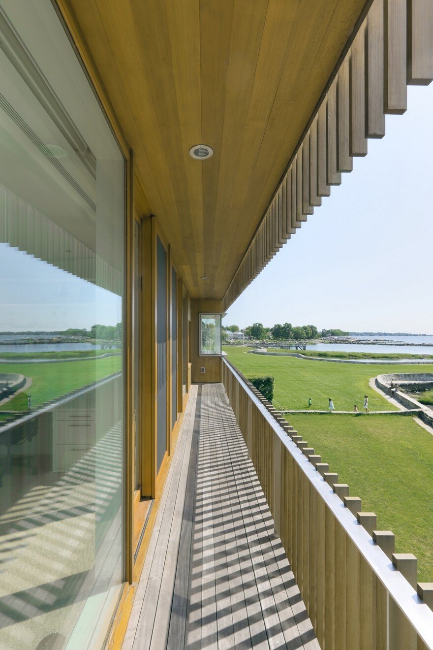 Spiral House in Connecticut Integrating Modern Coastal Design 4