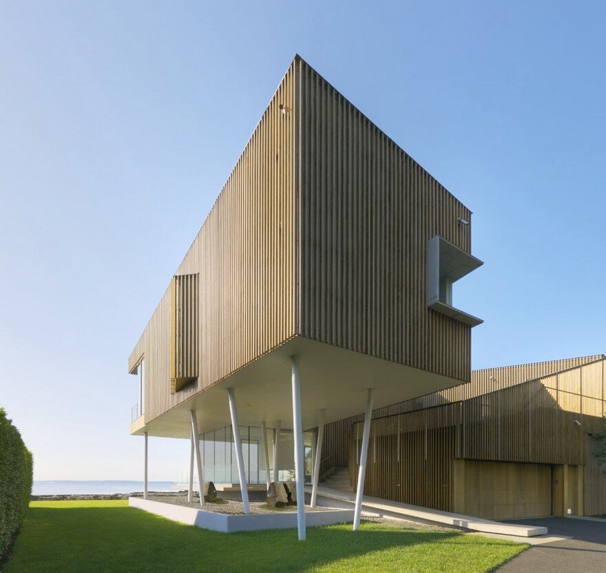 Spiral House in Connecticut Integrating Modern Coastal Design 1