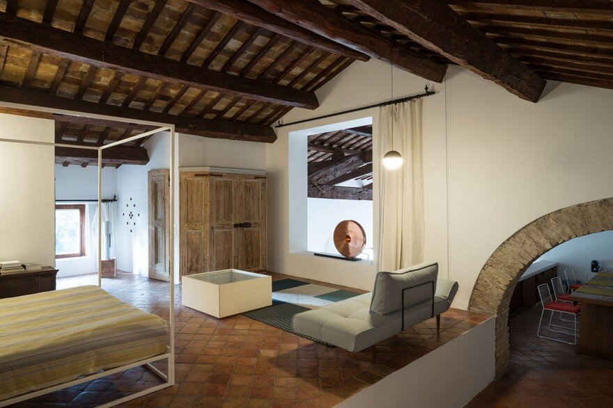 Two-Level Loft in an Historical Villa in Pesaro, Italy 6