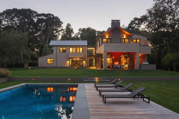 Watermill Retreat in East Hampton, New York