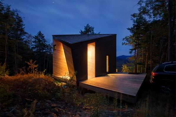 Weekend Cabin Nestled in the White Mountains, New Hampshire