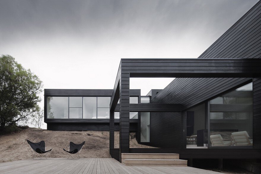 Contemporary Coastal Home with a Blackened Timber Facade