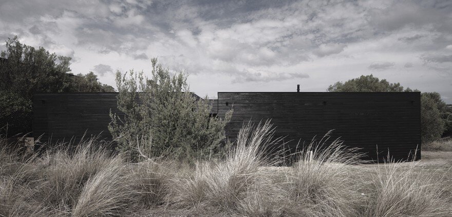 Contemporary Coastal Home with a Blackened Timber Facade 15