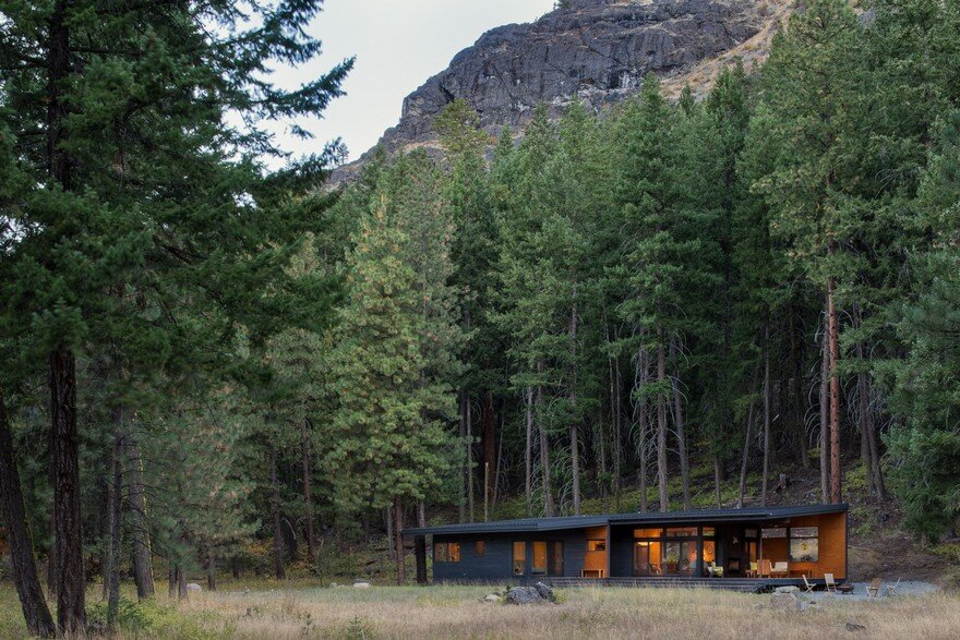 Modern Mountain Cabin Methow Valley, Prentiss Balance Wickline Architects