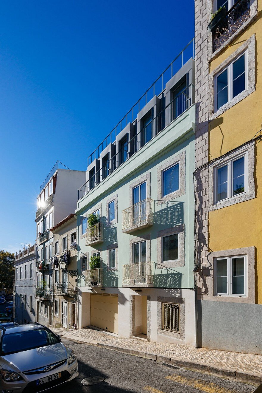 Prazeres Apartment Building Reconstruction in Lisbon
