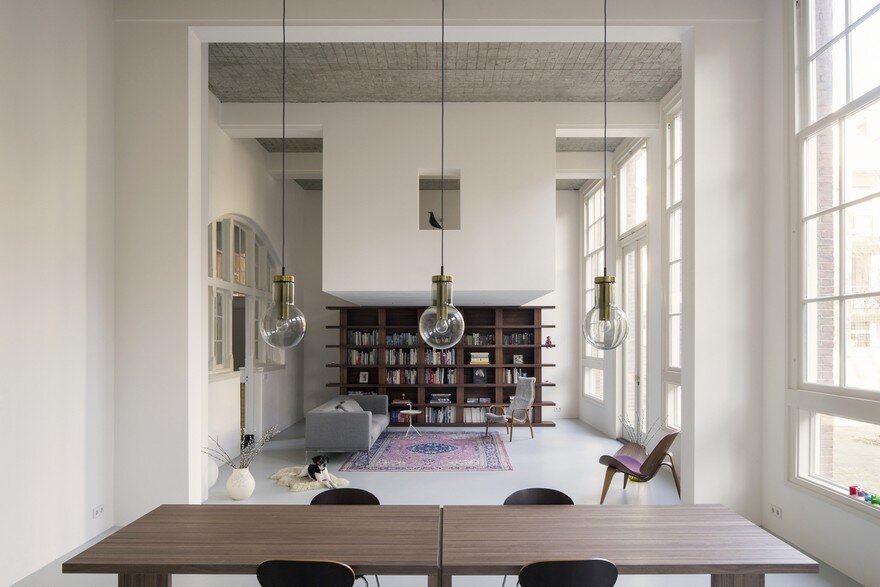Eklund Terbeek Architecten Designs a Spacious Apartment in a Former School