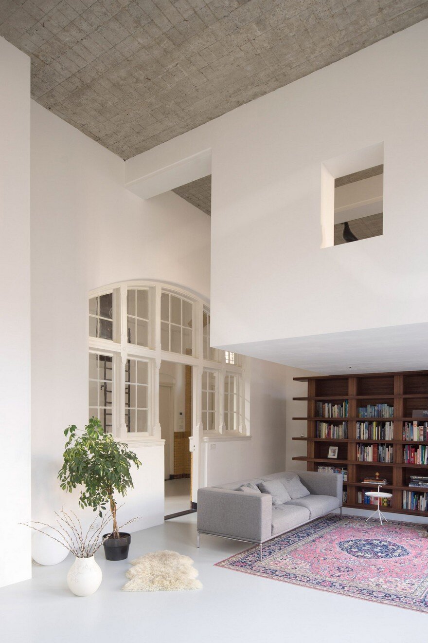 Eklund Terbeek Architecten Designs a Spacious Apartment in a Former School 1