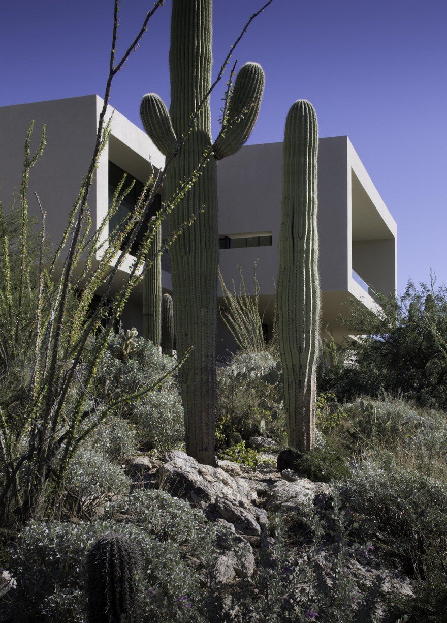Striking Desert House in Tucson, Arizona, Kevin B. Howard Architects 2