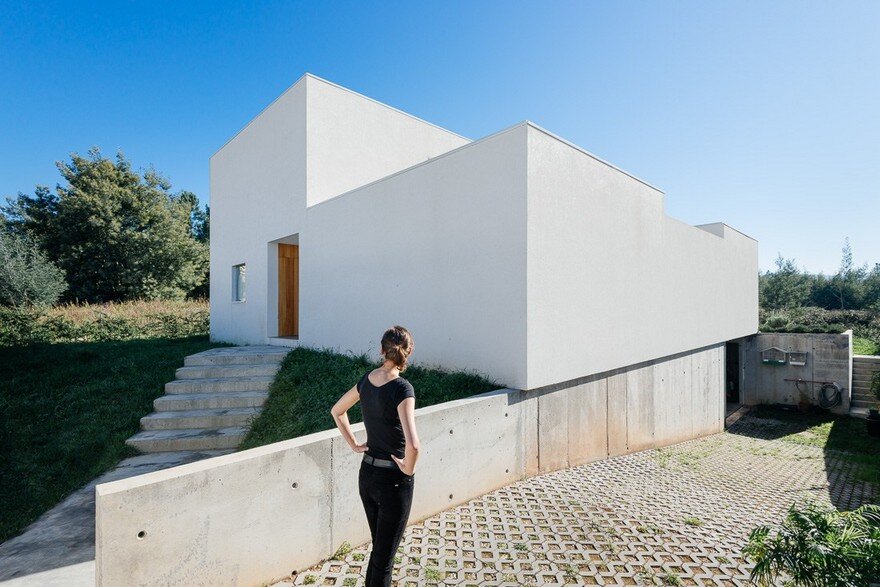 Coimbra House, Branco-DelRio Arquitectos