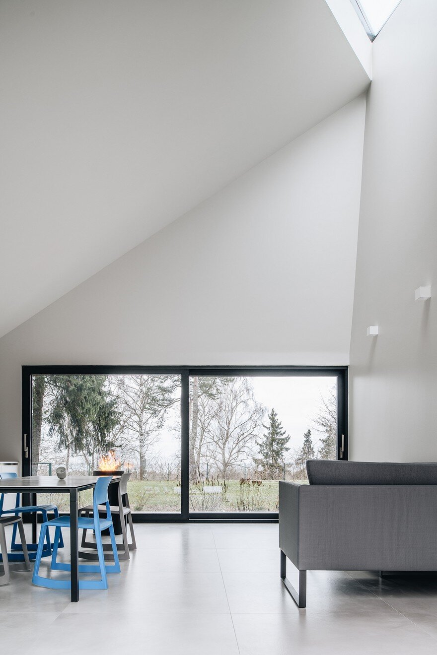 Muraste Cottage in Estonia by KUU Architects 9