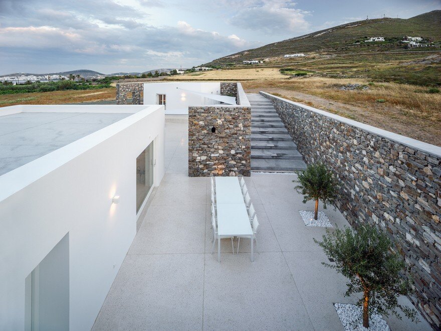 Paros Island House by React Architects 11
