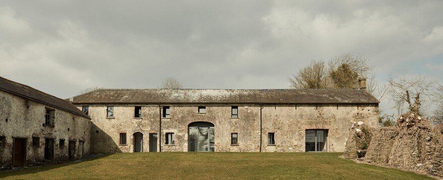 18th Century Coach House is Creatively Renovated in the Irish Countryside