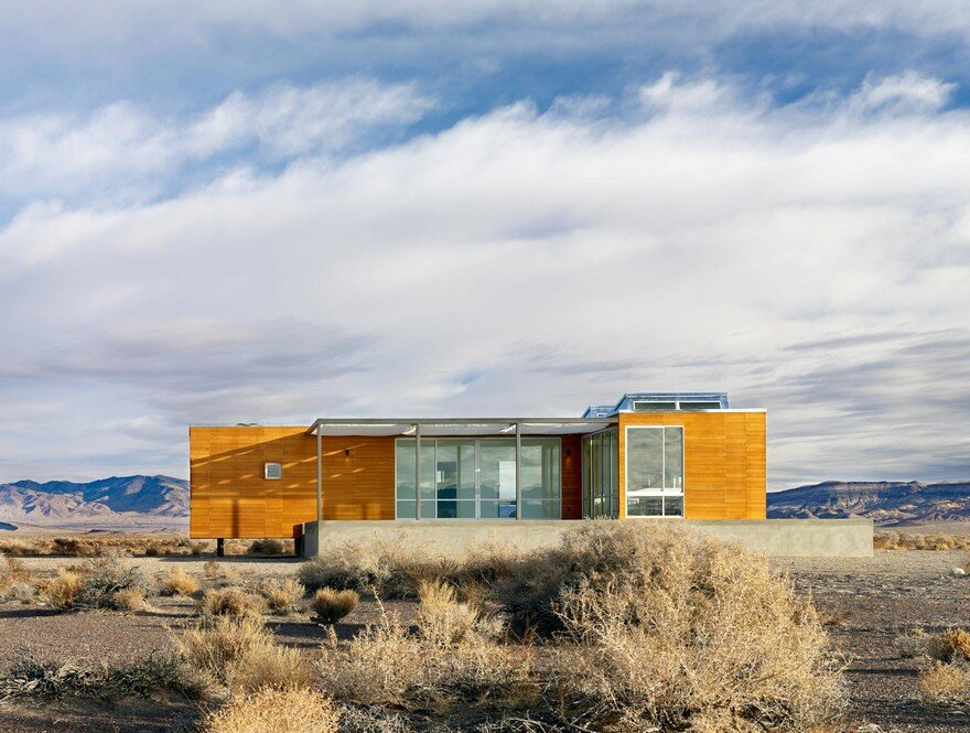 Rondolino Residence in Nevada Desert by Nottoscale 2