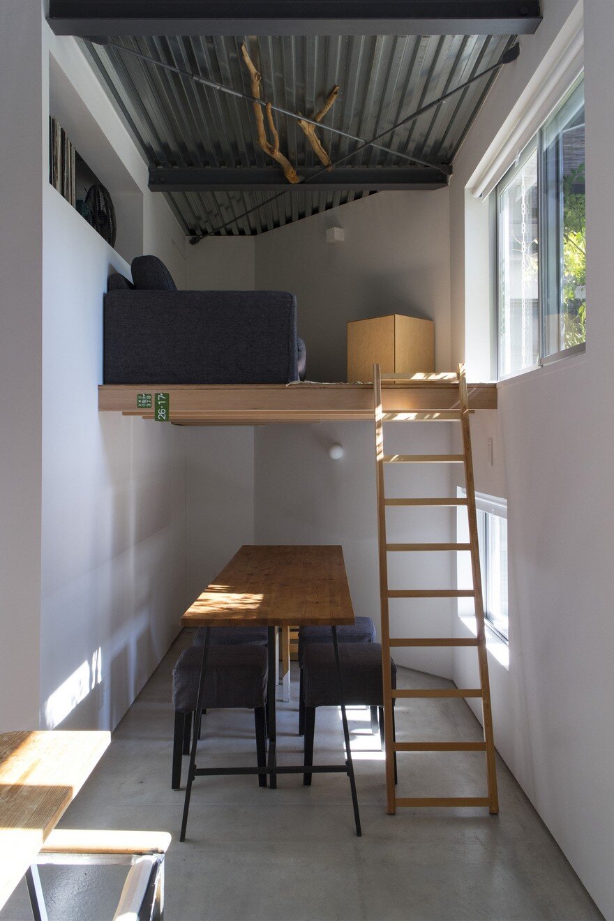 Small Smart House in Tokyo by Tomokazu Hayakawa Architects 5