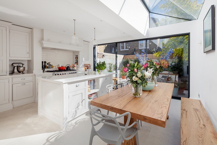 Victorian Mid Terrace House Transformed by Granit Studio into a Bright Family Home