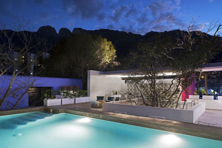 Casa TEC 205 in Monterrey by Moneo Brock Studio 21