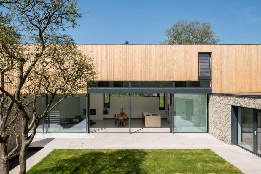 Cheeran House by John Pardey Architects 14