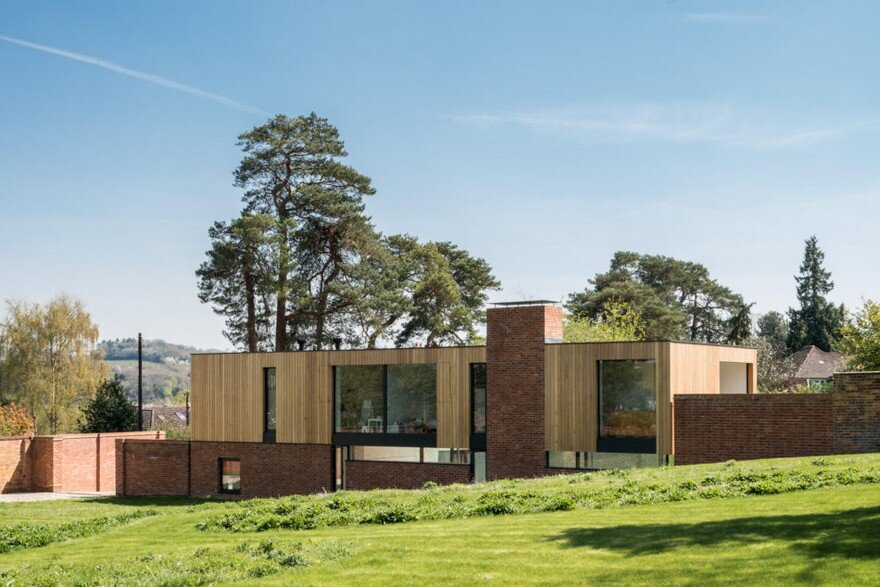 Cheeran House by John Pardey Architects 20