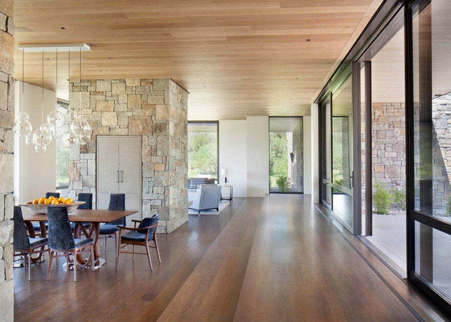 Crescent House in Wyoming by Carney Logan Burke Architects 9