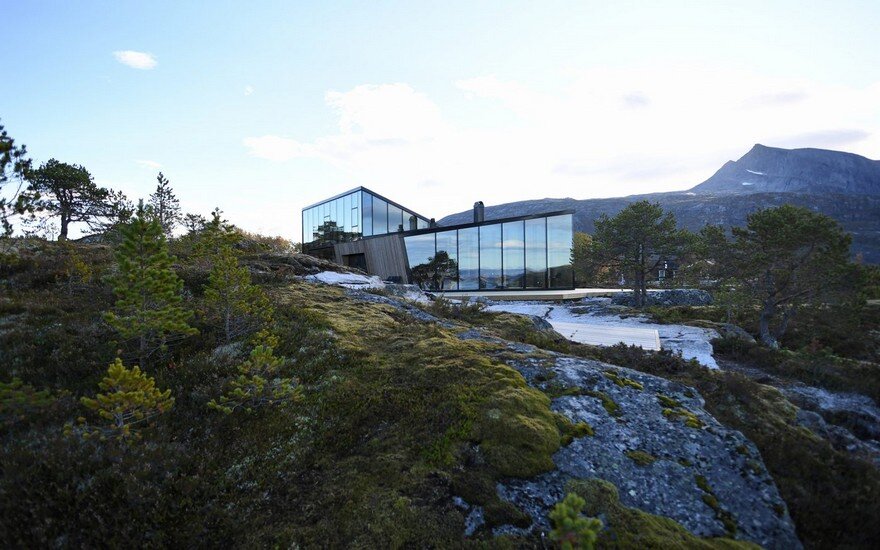 Efjord Cabin Retreat by Stinessen Arkitektur 6