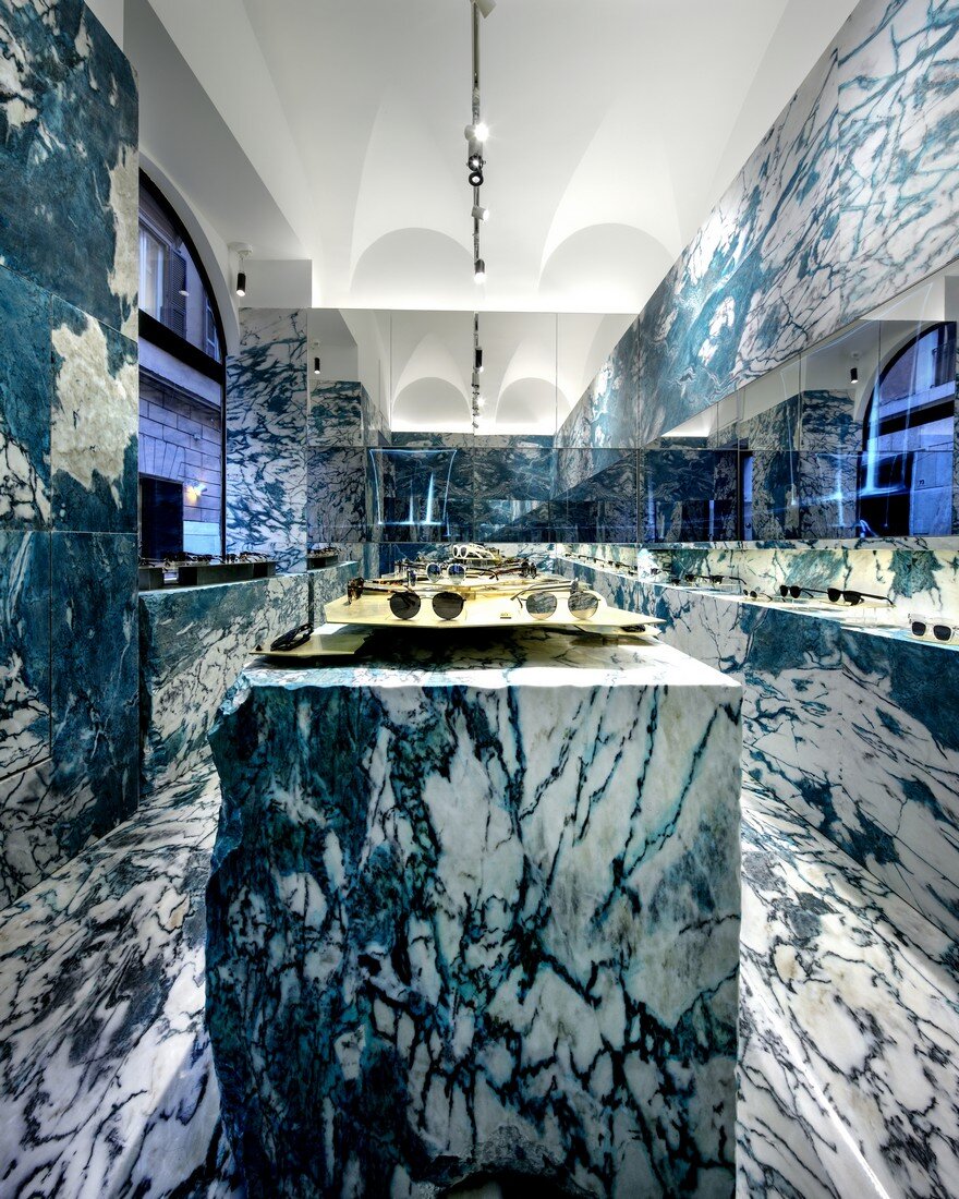Hawkers Rome Store by CuldeSac Custom Retail 2