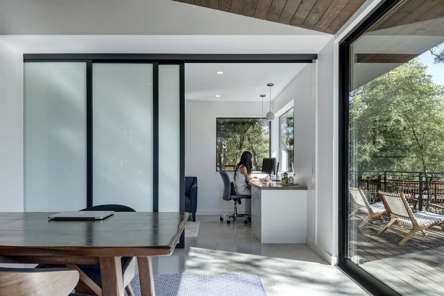 Home Office Addition: Creekbluff Studio by Matt Fajkus Architecture 4