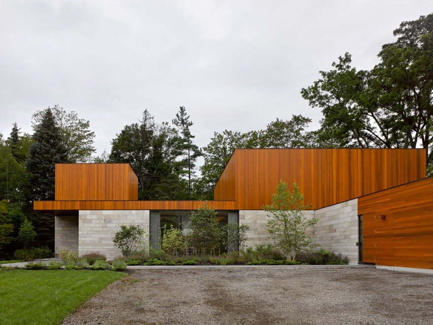 An Intergenerational Home Conceived by Williamson Williamson as Two Distinct Residences 14